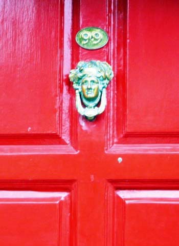 Portal casa georgiana de Dublin (foto V-M)
