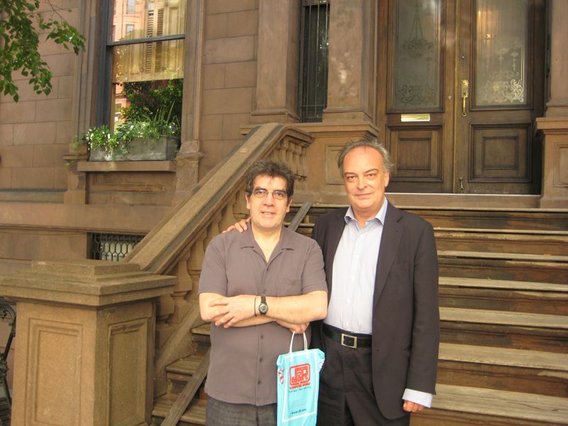 Con Eduardo Lago. Brooklyn, 2007