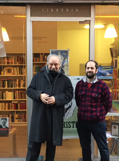 Cien Fuegos (La última librería latinoamericana en París) Cien Fuegos (La última librería latinoamericana en París)