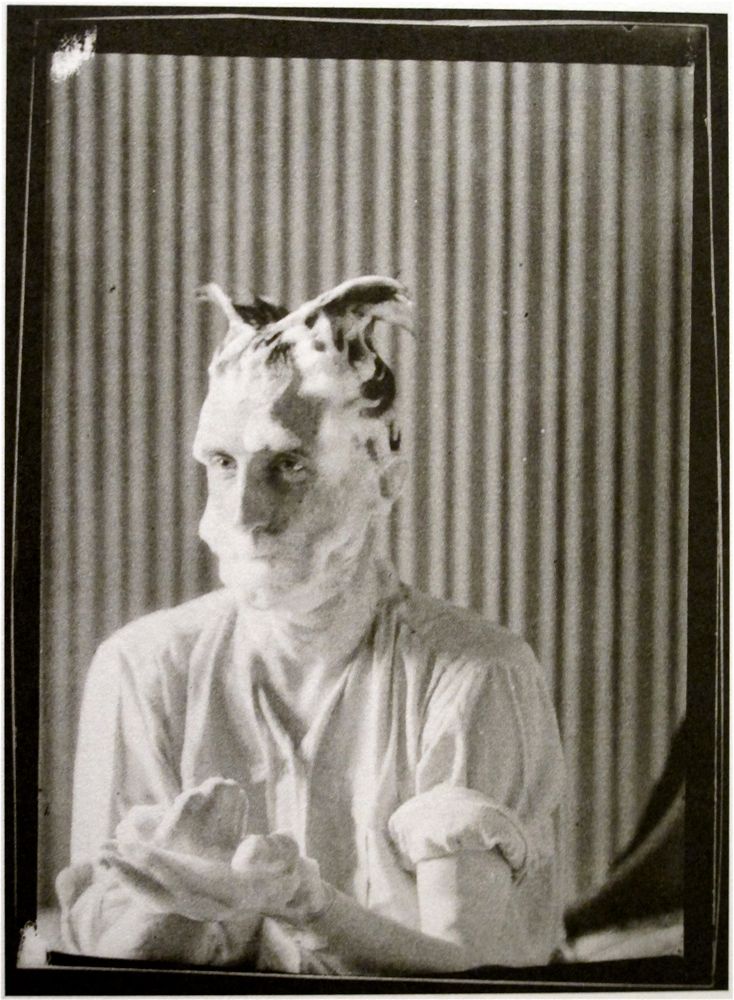 Marcel Duchamp por Man Ray