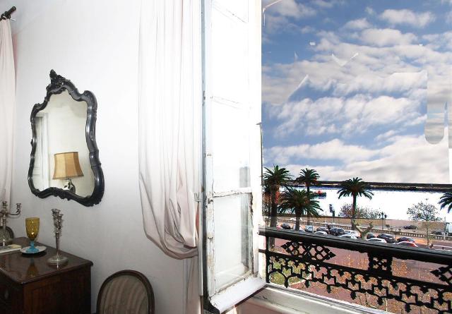 Vue Place Saint Nicolas Vue Place Saint Nicolas