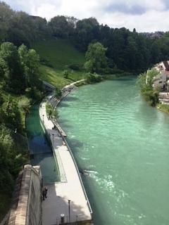 Camino junto al Aare Camino junto al Aare