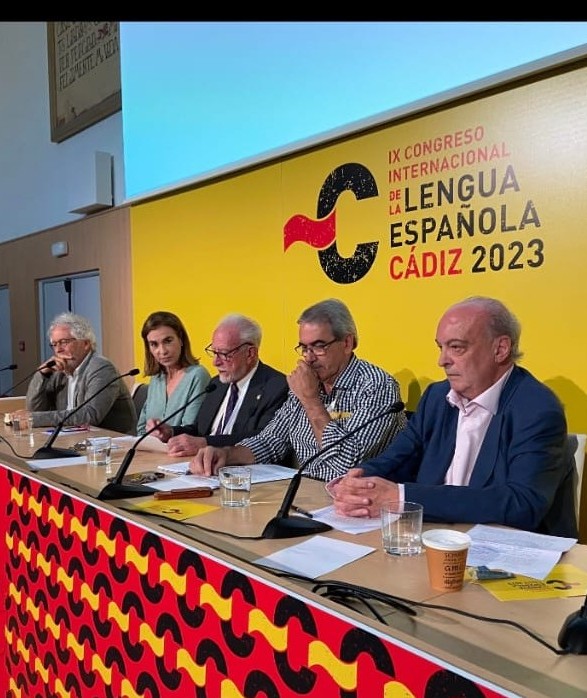 En Cádiz. (28 marzo 23) Héctor Abad, Carmen Posadas, Merino, Pedraz, V-M En Cádiz. (28 marzo 23) Héctor Abad, Carmen Posadas, Merino, Pedraz, V-M