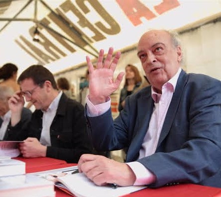 Pisón y V-M firmando en La Central. Dia del Llibre Pisón y V-M firmando en La Central. Dia del Llibre