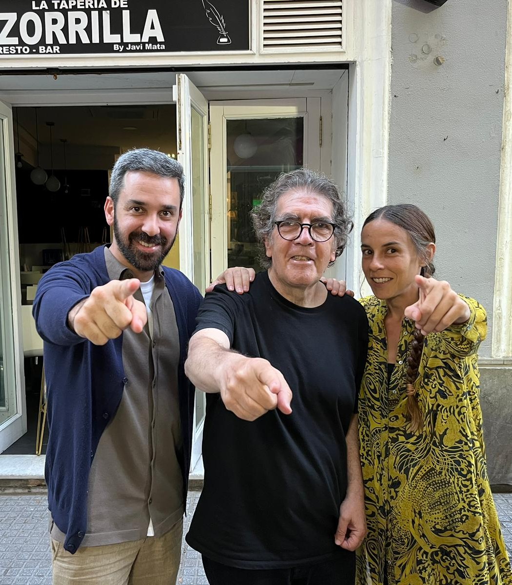 Eduardo Lago en Cádiz. Javier Vela y María Alcantarilla Eduardo Lago en Cádiz. Javier Vela y María Alcantarilla