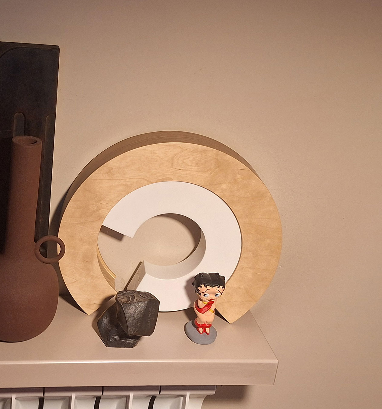 En casa una Betty Boop del despacho de Juan Marsé En casa una Betty Boop del despacho de Juan Marsé